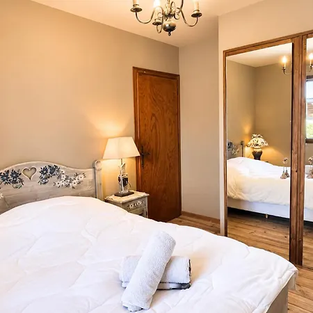Chalet authentique Les Roches Fleuries - Megève Appartamento